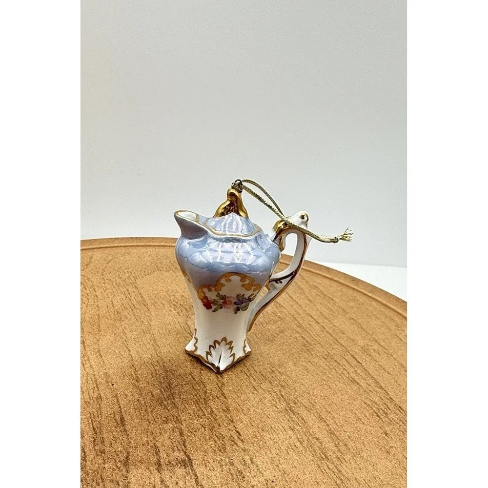 Porcelain 3